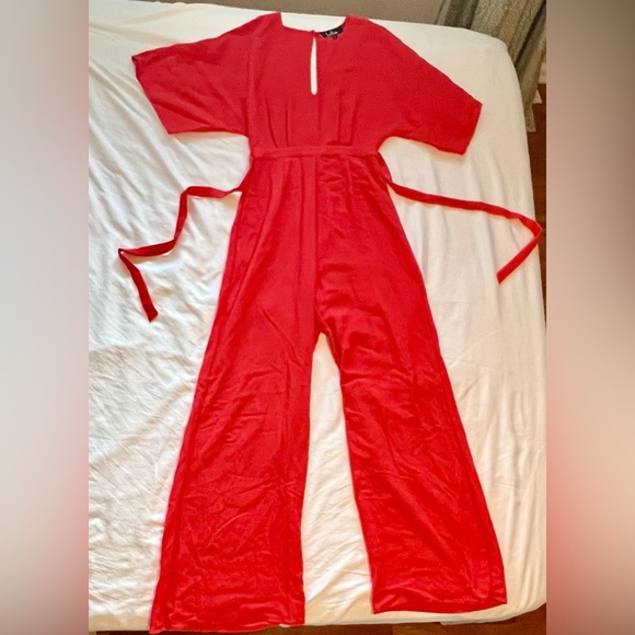 Chic La Vie Coral Red Wide-Leg Jumpsuit - Picture 1 of 7